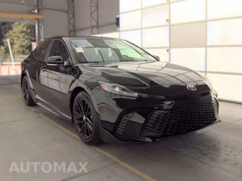 2026 Toyota Camry SE - miniatura 3