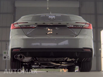 2026 Toyota Camry SE - miniatura 7