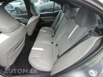 2026 Toyota Camry SE - miniatura 13