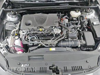 2026 Toyota Camry SE - miniatura 15