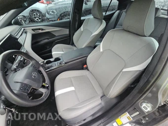 2026 Toyota Camry SE - miniatura 7