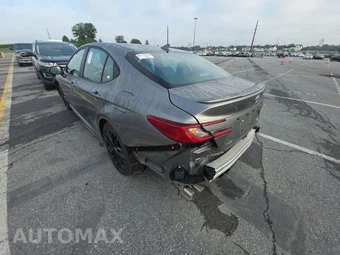 2026 Toyota Camry SE - miniatura 6