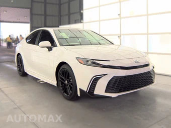 2026 Toyota Camry SE - miniatura 4