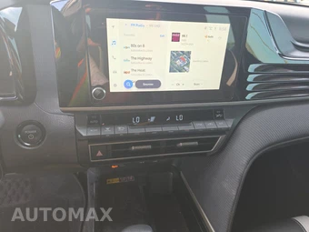 2026 Toyota Camry SE - miniatura 11