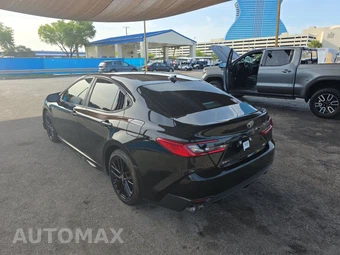 2026 Toyota Camry SE - miniatura 6