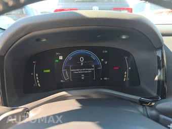 2026 Toyota Camry SE - miniatura 18