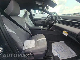 2026 Toyota Camry SE - miniatura 14