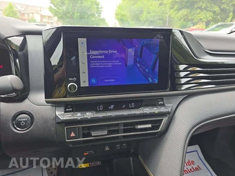 2026 Toyota Camry SE - miniatura 10