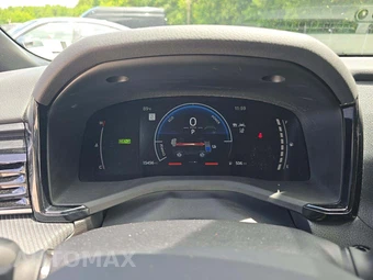 2026 Toyota Camry SE – miniatura 6