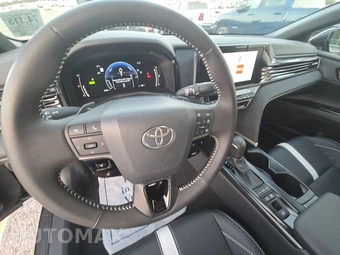 2026 Toyota Camry SE - miniatura 11