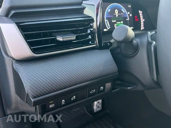 2026 Toyota Camry SE - miniatura 16