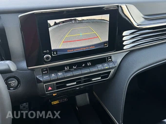 2026 Toyota Camry SE - miniatura 19