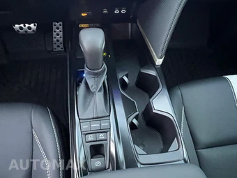 2026 Toyota Camry SE - miniatura 20