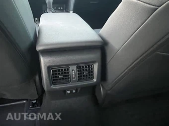 2026 Toyota Camry SE - miniatura 24