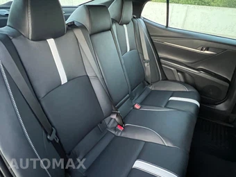 2026 Toyota Camry SE - miniatura 27
