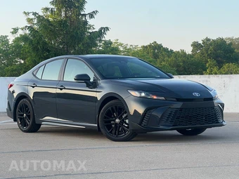 2026 Toyota Camry SE - miniatura 6
