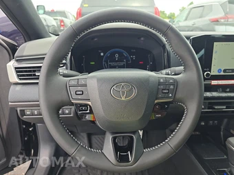 2026 Toyota Camry SE - miniatura 16