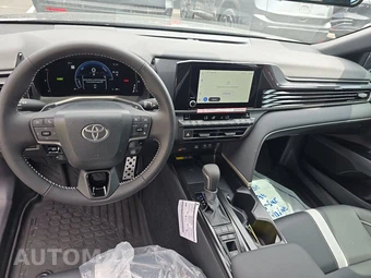 2026 Toyota Camry SE - miniatura 17