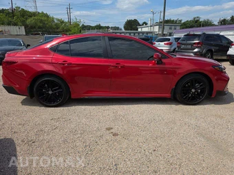 2026 Toyota Camry SE - miniatura 4