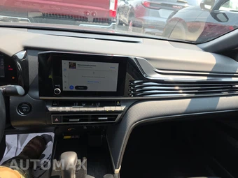 2026 Toyota Camry SE - miniatura 11