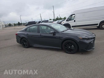 2026 Toyota Camry SE - miniatura 4