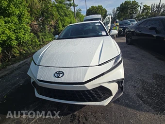2026 Toyota Camry SE – miniatura 2