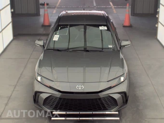 2026 Toyota Camry SE - miniatura 2