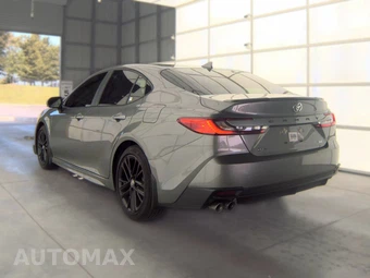 2026 Toyota Camry SE - miniatura 8