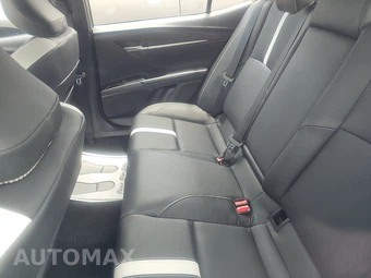 2026 Toyota Camry SE - miniatura 13