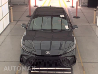2026 Toyota Camry SE - miniatura 2