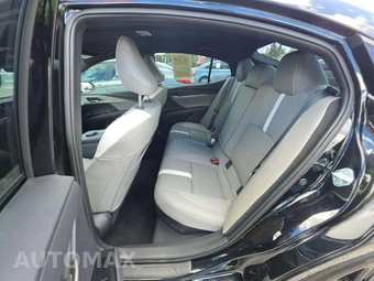 2026 Toyota Camry SE - miniatura 13
