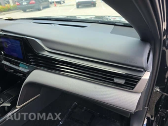2026 Toyota Camry SE - miniatura 19