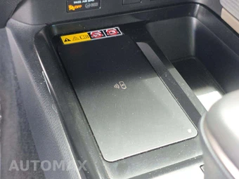 2026 Toyota Camry SE - miniatura 25