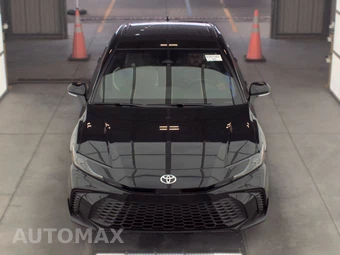 2026 Toyota Camry SE - miniatura 2