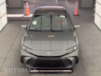 2026 Toyota Camry SE - miniatura 2