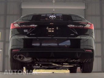 2026 Toyota Camry SE - miniatura 7