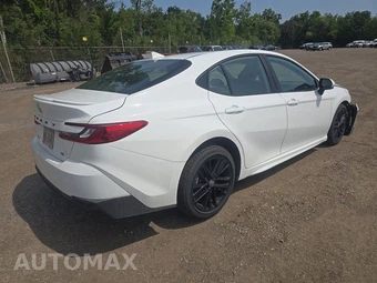 2026 Toyota Camry SE - miniatura 4