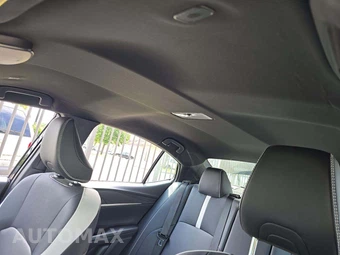 2026 Toyota Camry SE – miniatura 11