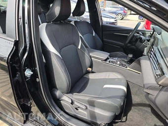2026 Toyota Camry SE – miniatura 18