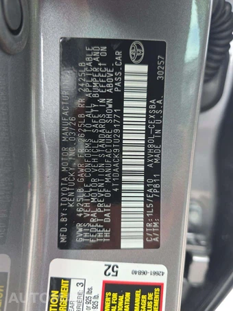 2026 Toyota Camry SE - miniatura 5