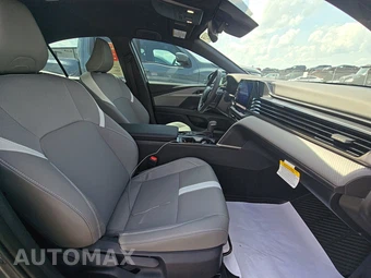 2026 Toyota Camry SE - miniatura 14