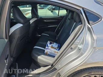 2026 Toyota Camry SE - miniatura 13