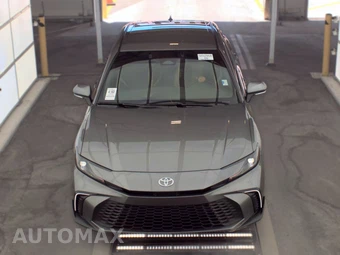 2026 Toyota Camry SE - miniatura 2