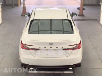 2026 Toyota Camry SE - miniatura 6