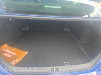 2026 Toyota Camry SE – miniatura 16