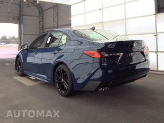 2026 Toyota Camry SE – miniatura 6