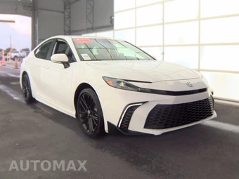 2026 Toyota Camry SE - miniatura 3
