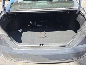 2026 Toyota Camry SE – miniatura 14