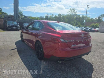 2026 Toyota Camry SE - miniatura 2