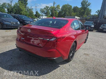 2026 Toyota Camry SE - miniatura 3